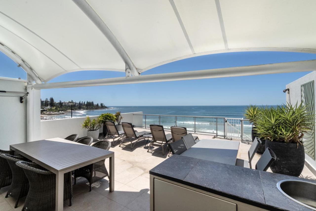 Rolling Surf Resort Caloundra Esterno foto