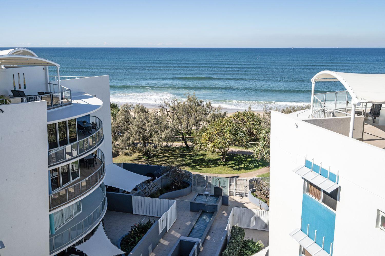 Rolling Surf Resort Caloundra Esterno foto